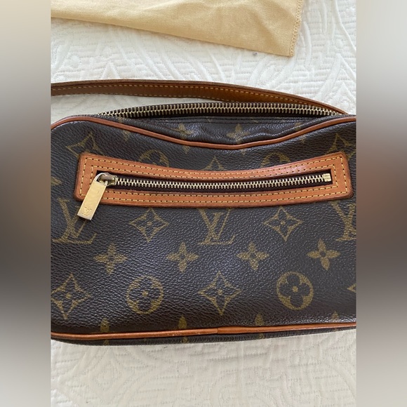 Authentic Louis Vuitton Pochette Cite Monogram Bag Purse Y2K Shoulder Bag Brown - Picture 7 of 17